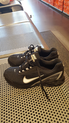 Sporting Goods Store «Nike Factory Store», reviews and photos, 30 N Arkansas Ave, Atlantic City, NJ 08401, USA