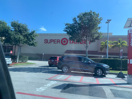 Department Store «Target», reviews and photos, 15880 San Carlos Blvd Suite 101, Fort Myers, FL 33908, USA