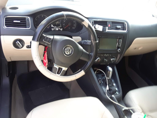 Volkswagen Dealer «AutoNation Volkswagen Las Vegas», reviews and photos, 6375 W Sahara Ave, Las Vegas, NV 89146, USA