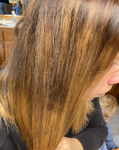 Beauty Salon «New Reflections Salon | Aveda | Plymouth», reviews and photos, 3530 Vicksburg Ln N, Plymouth, MN 55447, USA