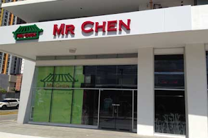 Mr. Chen | Condado del Rey image
