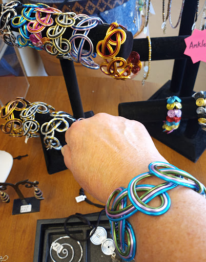 Bead Store «Beach Beads & Glass Studio», reviews and photos, 1918 US-17 BUS, Surfside Beach, SC 29575, USA