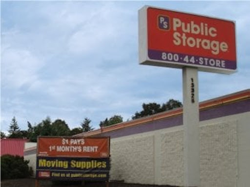 Self-Storage Facility «Public Storage», reviews and photos, 13325 SE McLoughlin Blvd, Milwaukie, OR 97222, USA