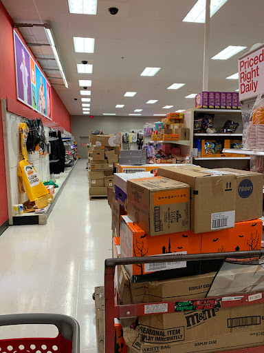 Department Store «Target», reviews and photos, 250 Fortune Blvd, Milford, MA 01757, USA