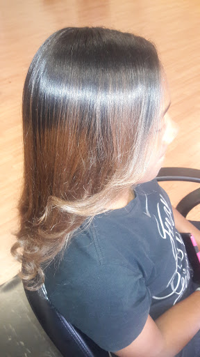 Beauty Salon «Knotty by Nature Natural Hair Salon LLC», reviews and photos, 112 Athens W Pkwy Suite A, Athens, GA 30606, USA