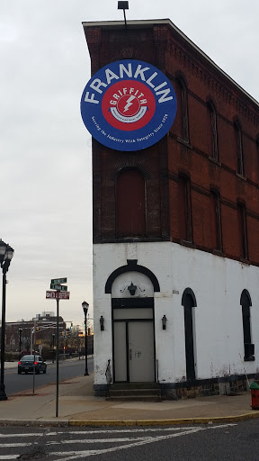 Griffith Electric Supply Co, Inc, 5 Second St, Trenton, NJ 08611, USA, 