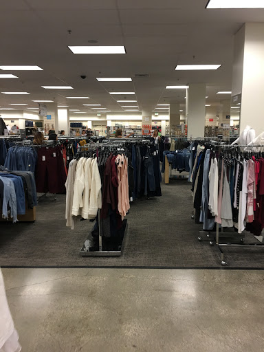 Department Store «Nordstrom Rack Beverly Connection», reviews and photos, 100 N La Cienega Blvd, Los Angeles, CA 90048, USA