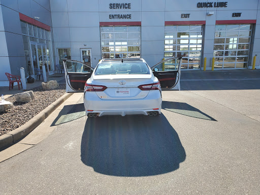 Toyota Dealer «Toyota of La Crosse», reviews and photos, 800 3rd St S, La Crosse, WI 54601, USA