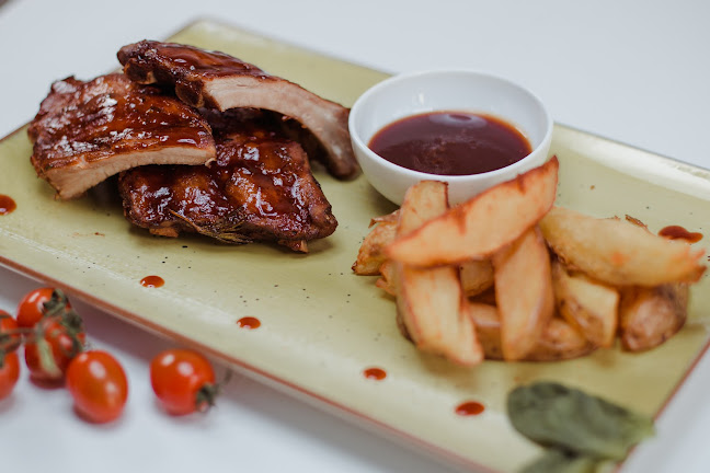 Complex Carol - Hostal