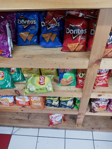 Grocery Store «Lee Hall Food Store», reviews and photos, 17405 Warwick Blvd, Newport News, VA 23603, USA