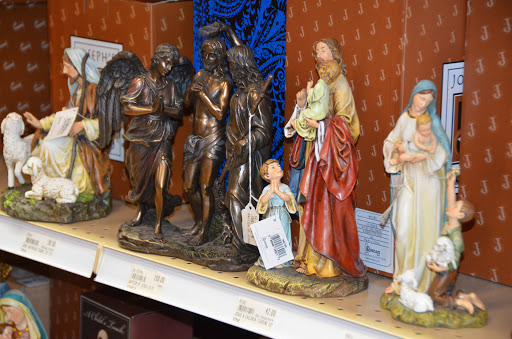 Gift Shop «Wheaton Religious Gift Shop & Church Supply», reviews and photos, 113 W Front St, Wheaton, IL 60187, USA