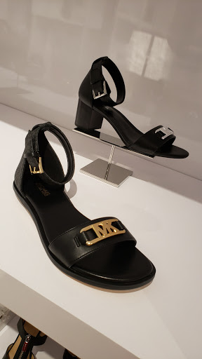 Fashion Accessories Store «Michael Kors», reviews and photos, 27 N Michigan Ave, Atlantic City, NJ 08401, USA