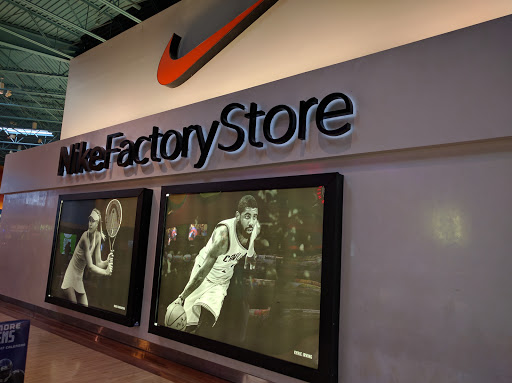 Clothing Store «Nike Factory Store», reviews and photos, 7000 Arundel Mills Cir #372, Hanover, MD 21076, USA