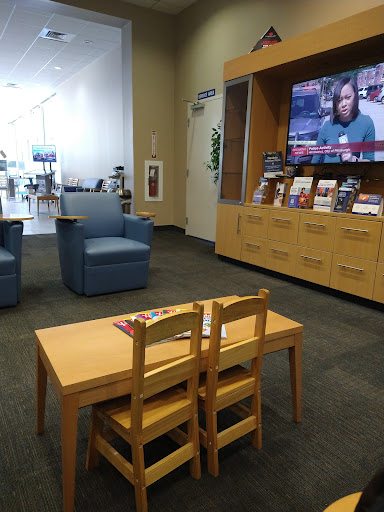 Ford Dealer «Day Ford», reviews and photos, 3696 William Penn Hwy, Monroeville, PA 15146, USA