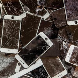 ACCESSORIZE IT - Cell Phone Repair and Accessories image
