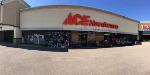 Hardware Store «Roselle Ace Hardware», reviews and photos, 821 E Nerge Rd, Roselle, IL 60172, USA