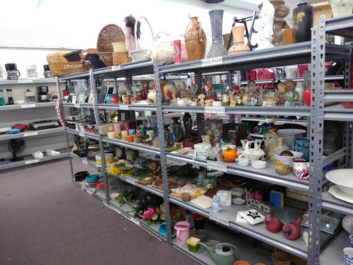 Thrift Store «Goodwill», reviews and photos, 1840 Lee Trevino Dr #504, El Paso, TX 79936, USA