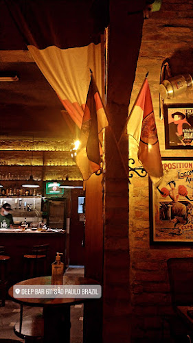 Deep Bar 611 - Bar