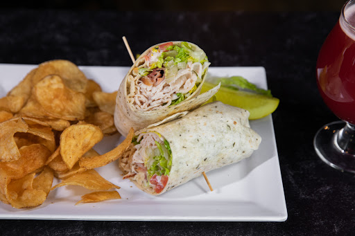 Bar & Grill «Lock 34 Bar & Grill», reviews and photos, 80 Main St, Lockport, NY 14094, USA