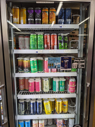 Liquor Store «Beverage Warehouse», reviews and photos, 1 East St, Winooski, VT 05404, USA