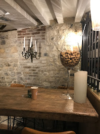 Atmosphère du Restaurant français PETIT M. CRÊPERIE, BAR, BISTROT à Honfleur - n°5