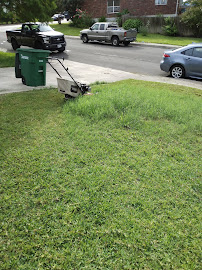 Smiley's Landscaping and Lawn Care - Photo 4 - Car repair in , San Antonio