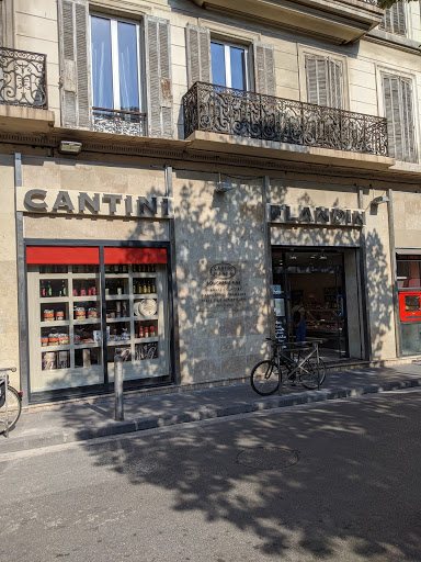 Suckling lamb stores Marseille