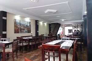 Restaurante "200 Millas" image