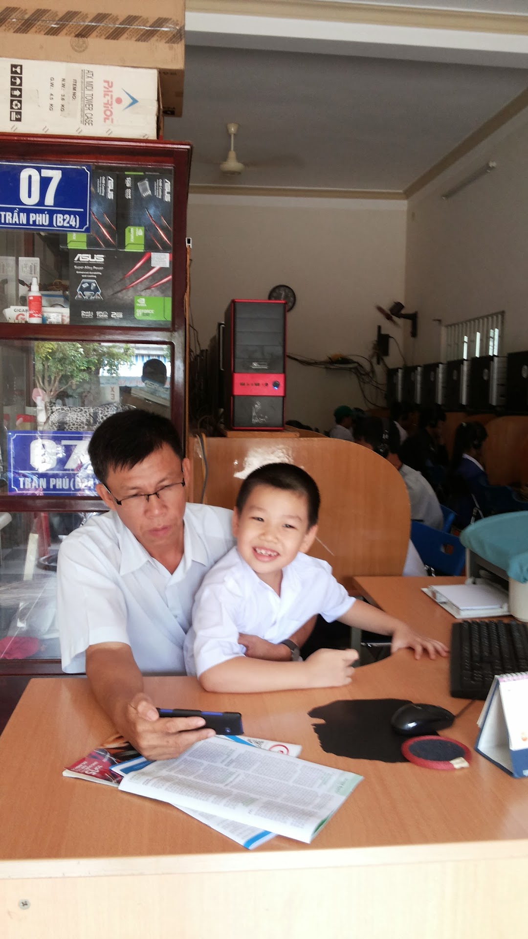 Internet Hồng Ân