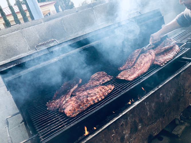C J’s BBQ & Fish