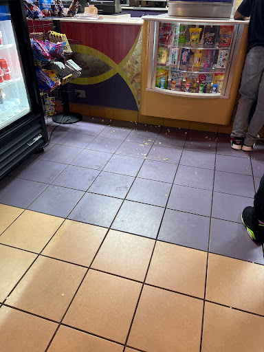 Movie Theater «Regal Cinemas Southland Mall 16», reviews and photos, 20505 S Dixie Hwy, Cutler Bay, FL 33189, USA