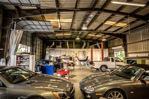 Auto Body Shop «Doug Brann Paint and Body Repair», reviews and photos, 3984 Progress Ave, Naples, FL 34104, USA