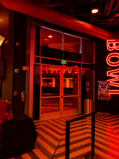 Bowling Alley «Bowlmor Cupertino», reviews and photos, 10123 N Wolfe Rd, Cupertino, CA 95014, USA