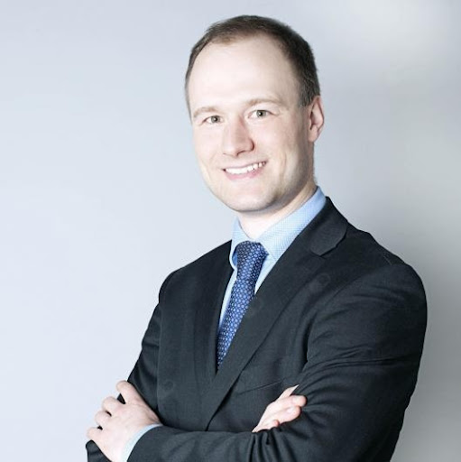 dr n. med. Tomasz Jakutowicz, Chirurg