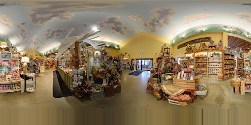 Candle Store «Warm Glow Candle Store», reviews and photos, 2131 N Centerville Rd, Centerville, IN 47330, USA