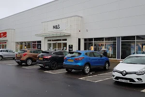 Marks and Spencer image