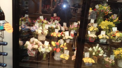 Grocery Store «Grand Food Center», reviews and photos, 606 Green Bay Rd, Winnetka, IL 60093, USA