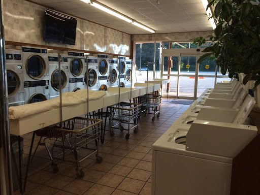 Dry Cleaner «Clothes Basket», reviews and photos, 1429 W Sherman Blvd, Muskegon, MI 49441, USA