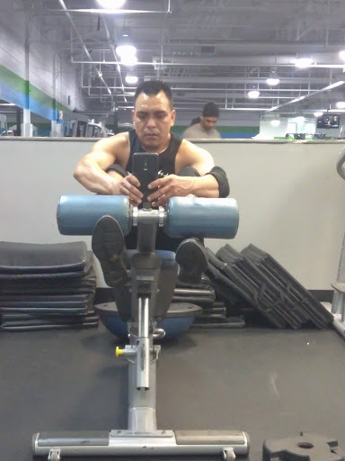 Gym «Zip Fitness Waukegan-Gurnee», reviews and photos, 730 N Green Bay Rd, Waukegan, IL 60085, USA