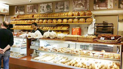 Bakkerij Kara Firin (Geuzenveld)