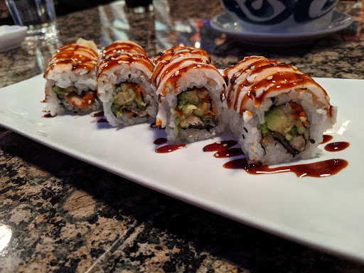 Fin's Japanese Sushi & Grill