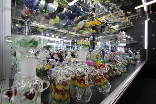 Tobacco Shop «Illadelph By All in One Smoke Shop», reviews and photos, 320 S High St, West Chester, PA 19382, USA