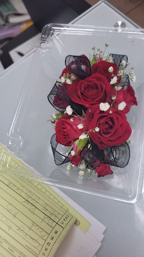 Florist «Omel Flowers», reviews and photos, 5898 W 16th Ave, Hialeah, FL 33012, USA