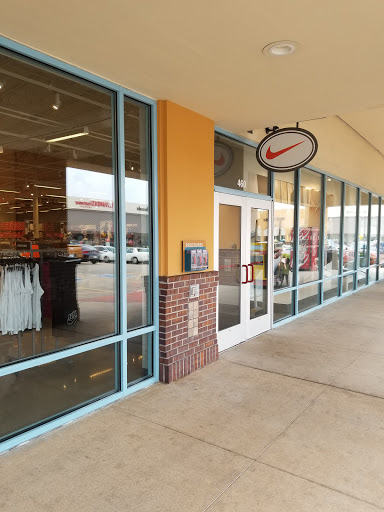 Outlet Mall «Tanger Outlet Branson», reviews and photos, 300 Tanger Blvd, Branson, MO 65616, USA