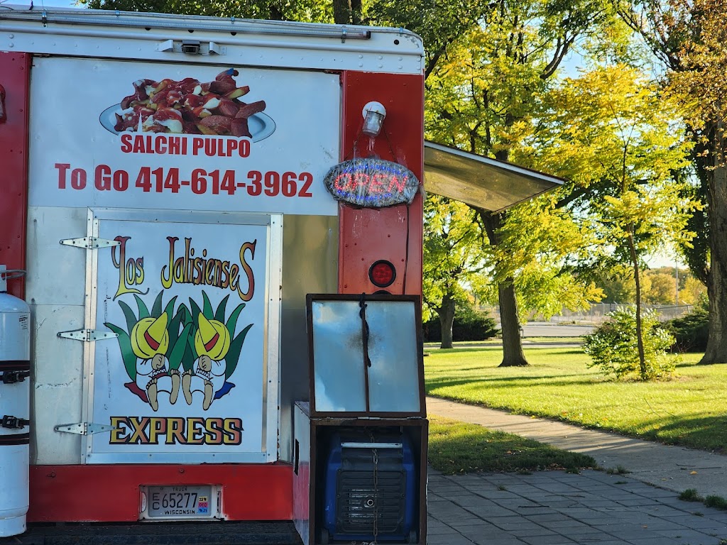 Los Jalisienses Express 53215