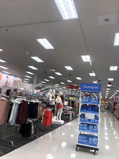 Department Store «Target», reviews and photos, 401 Easton Rd, Warrington, PA 18976, USA