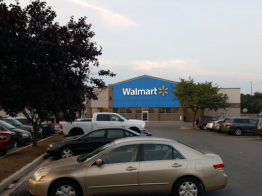 Discount Store «Walmart», reviews and photos, 209 E Ridgeville Blvd, Mt Airy, MD 21771, USA