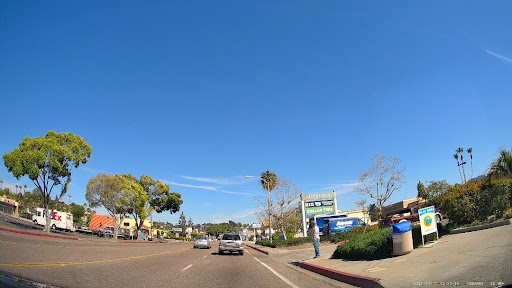 Sporting Goods Store «Big 5 Sporting Goods - Spring Valley», reviews and photos, 9805 Campo Rd #195, Spring Valley, CA 91977, USA