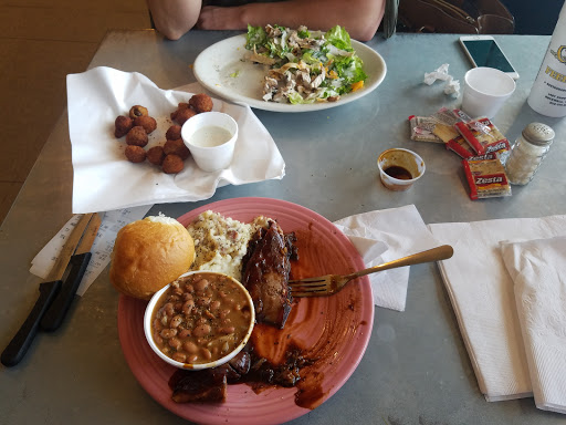 Barbecue Restaurant «Cole Mountain Feed Store», reviews and photos, 1407 S Goliad St, Rockwall, TX 75087, USA