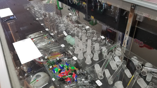 Tobacco Shop «Blend Smoke Shop», reviews and photos, 83103 Ave 48 #1e, Coachella, CA 92236, USA